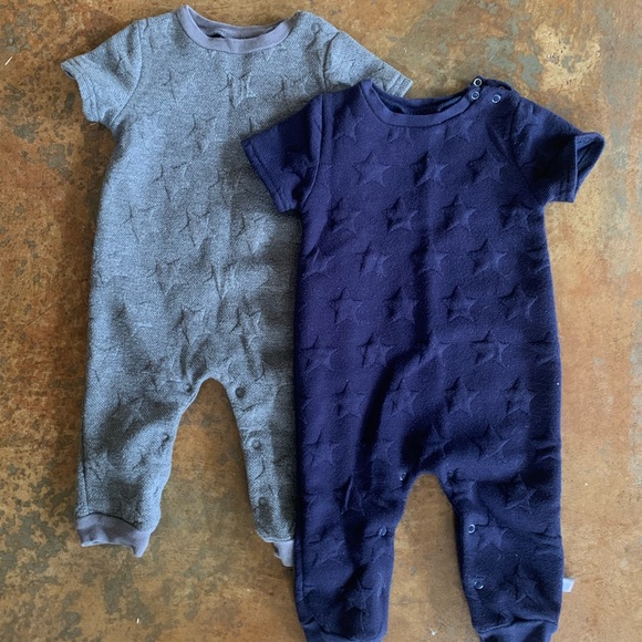 Pair of Rosie Pope short sleeve rompers - Picture 4 of 4